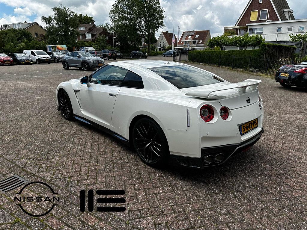 Nissan Gtr