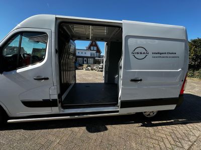 Nissan Interstar VAN 2.3 dCi 135PK L2H2 3T5 N-Connecta