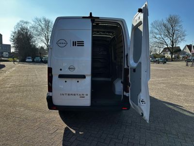 Nissan Interstar e L2H2 3.5T 87 kWh 143 1AT Limited