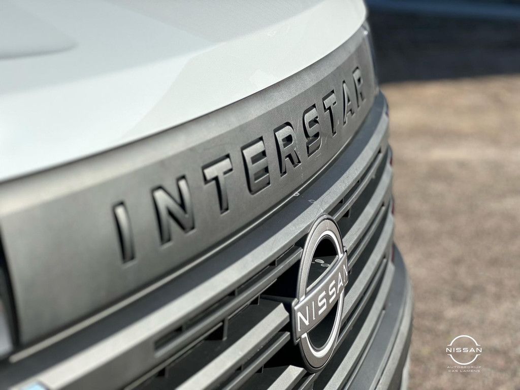 Nissan Interstar