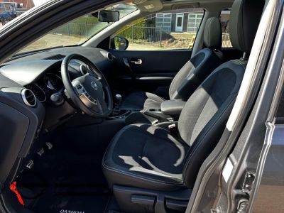 Nissan QASHQAI 2.0 140pk 360