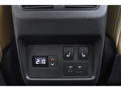 Nissan X-Trail E-Force 4WD 214pk Tekna SV