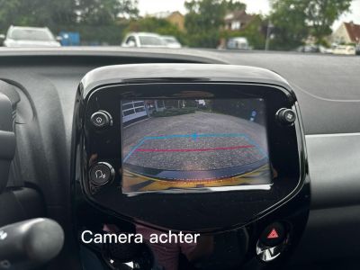 Toyota Aygo 1.0 VVT-i 72pk 5D x-play Clima / Camera /Apple carplay