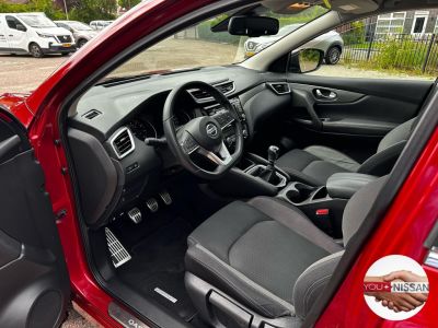 Nissan QASHQAI 1.3 DIG-T 140pk N-Connecta Vision Design pack