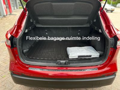 Nissan QASHQAI 1.3 DIG-T 140pk N-Connecta Vision Design pack