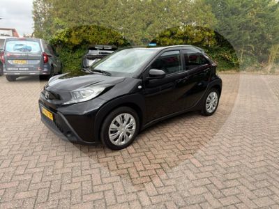 Toyota Aygo X 1.0 VVT-i MT 72pk Play