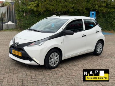 Toyota Aygo 1.0 VVT-i 69pk 5D x-fun Apple & Android audio