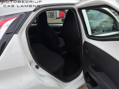 Toyota Aygo 1.0 VVT-i 69pk 5D x-fun Apple & Android audio