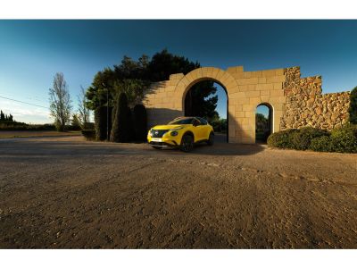 Nissan Juke Hybrid 143pk N-Sport Cold/Tech & Pack Yellow