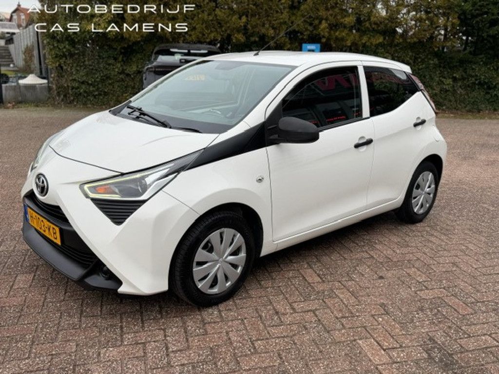 Toyota Aygo 1.0 VVT-i 72pk 5D x-fun Apple Carplay & Android auto afbeelding