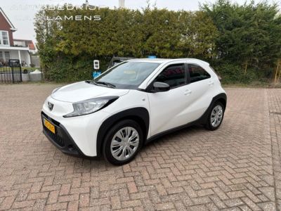 Toyota Aygo X 1.0 VVT-i MT 72pk Play