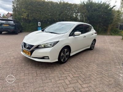 Nissan Leaf Electric 40kWh N-Connecta Led pack